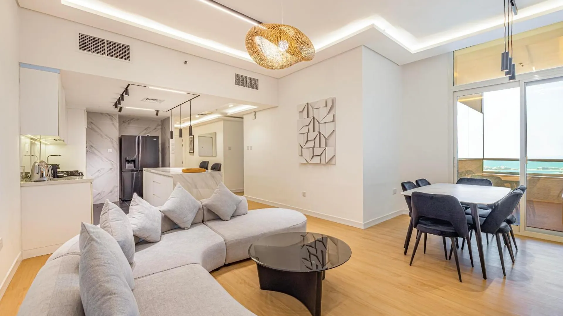 Daniels Serene 3Br With Palm View At Marina Pinnacle Dubai 0*,  United Arab Emirates